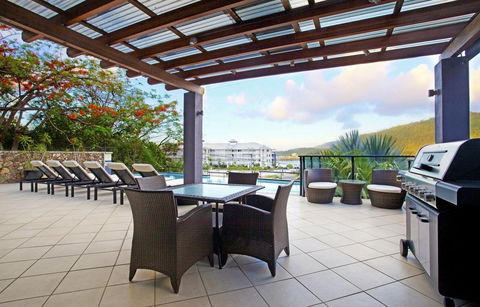 At Waterfront Whitsunday Retreat - Adults Only - Accommodation Brunswick Heads 0
