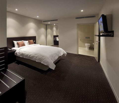 Atlantis Hotel Melbourne - Accommodation Brunswick Heads 2