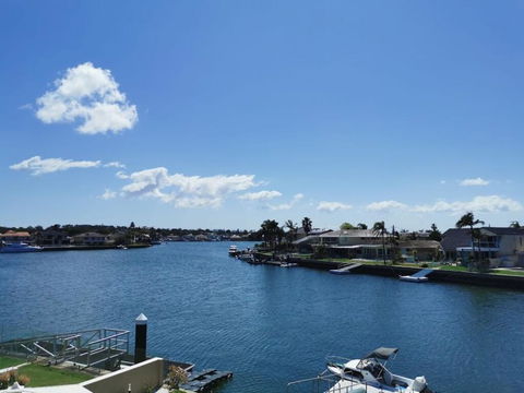 Attached Self Service Waterfront Whole Villa - Sydney - Accommodation Brunswick Heads 0
