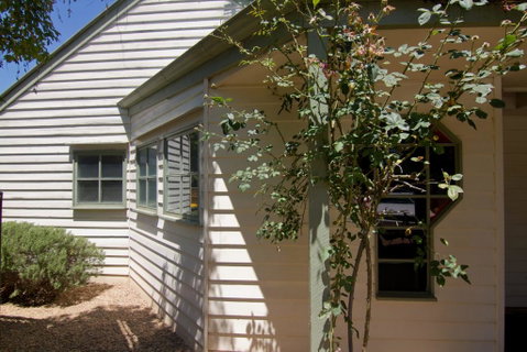Atticus Cottage - Accommodation Brunswick Heads 0