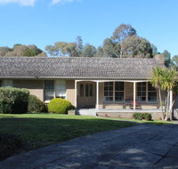 Australian Home Away  Doncaster Grange Park - Accommodation Brunswick Heads