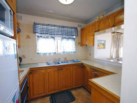 Avilla Court 2 - Accommodation Brunswick Heads 1