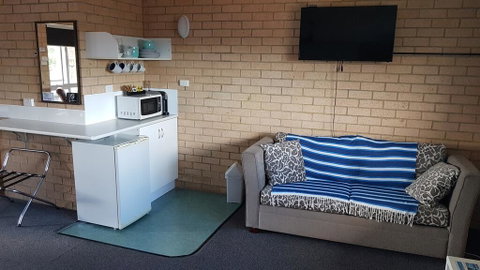 Avlon Gardens Motel - Accommodation Brunswick Heads 1
