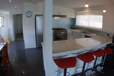 Award Winning Beach Front Retreat - Accommodation Brunswick Heads 2