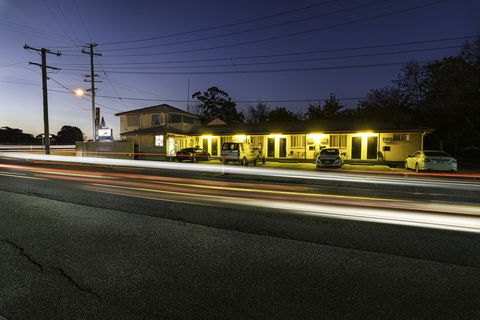 Bald Hills Motel - Accommodation Brunswick Heads 1