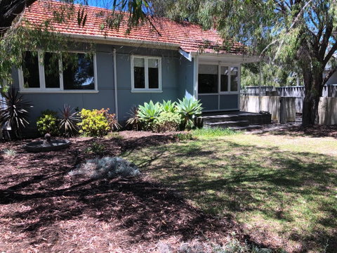 Barefoot Beach Cottage - Busselton - Accommodation Brunswick Heads 3