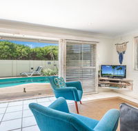 Barefoot in Lennox- WiFi - Foxtel - Pool - Accommodation Brunswick Heads