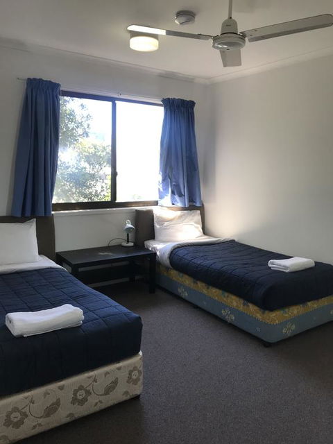 Bargara Beach Motor Inn - Accommodation Brunswick Heads 2