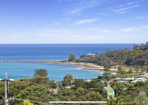 Bay Views Lorne - Accommodation Brunswick Heads 1
