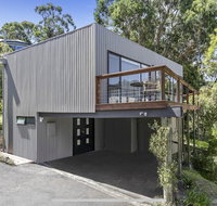 Bay Views Lorne - Accommodation Brunswick Heads