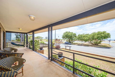 Beachfront At Bribie - Accommodation Brunswick Heads 2