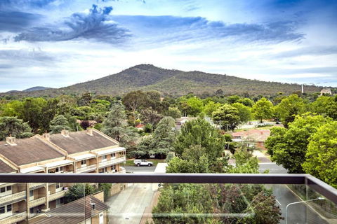 Reid City Escape Modern Stay In ACT - Accommodation Brunswick Heads 3