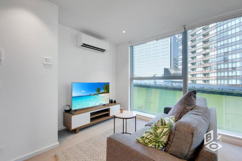 REST COLLECTION Apartments On Collins Docklands - Accommodation Brunswick Heads 0