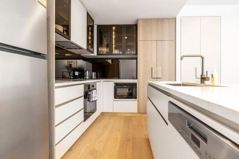 Restful Apt Near ANZAC Park West - Accommodation Brunswick Heads 3