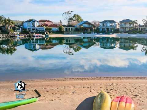 Renovated Beautiful Holiday Home With A Private Beach & Stunning Views! - Accommodation Brunswick Heads 0