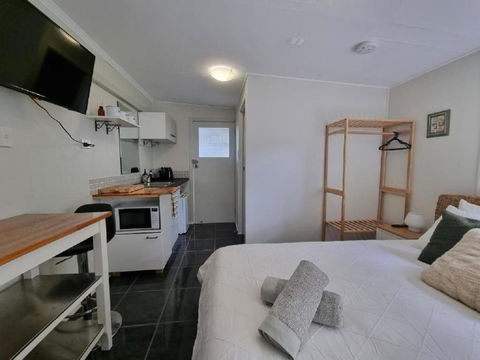 Redcliffe Homestay - Accommodation Brunswick Heads 0