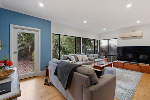 Relaxed Family Beach House - No Linen Included - Accommodation Brunswick Heads 2