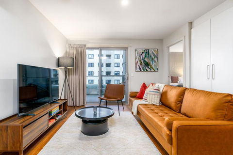 Relaxing 2BR Stay Near South Point Tuggeranong - Accommodation Brunswick Heads 3