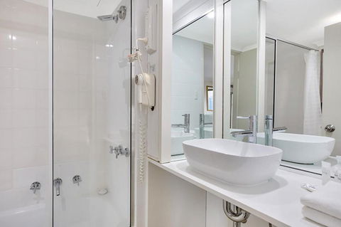Renovated Stylish Studio - Accommodation Brunswick Heads 2
