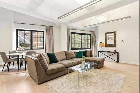 Renovated Warehouse Conversion In Heart Of Sydney - Accommodation Brunswick Heads 2