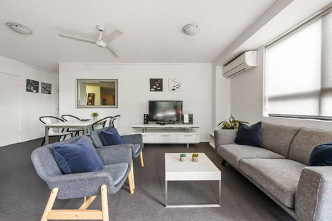 Resort Living - 10mins CBD - 2Bed / 2Bath / 1Car - Accommodation Brunswick Heads 3