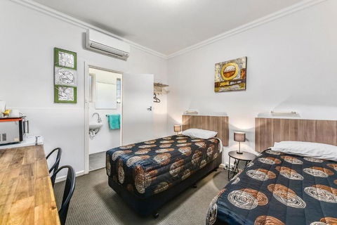 Rest Motels - Accommodation Brunswick Heads 3