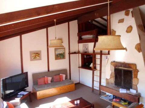Retro 2 Bedroom Apartment - Accommodation Brunswick Heads 0