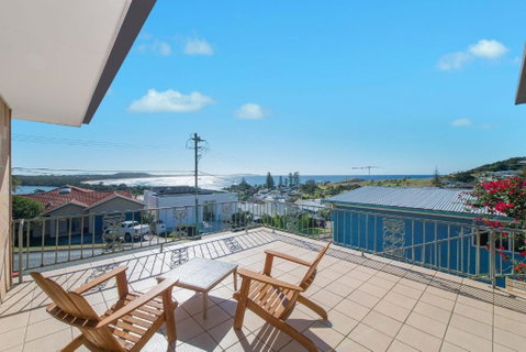 Retro Beach House - Accommodation Brunswick Heads 0