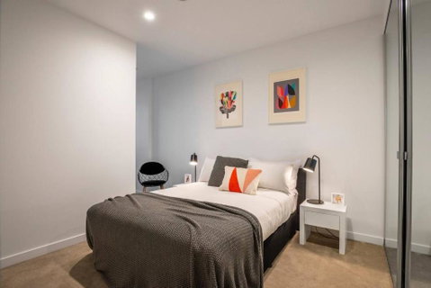 Retro Modern With Pool Near Westfield Doncaster - Accommodation Brunswick Heads 2