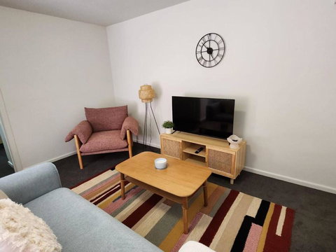 Retro Rose St Kilda Mansions - Accommodation Brunswick Heads 0