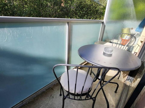 Retro Rose St Kilda Mansions - Accommodation Brunswick Heads 2