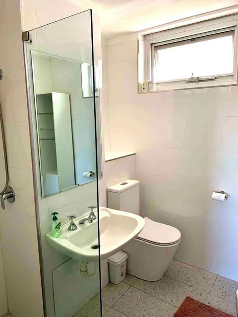 Right In Fremantle - Accommodation Brunswick Heads 3