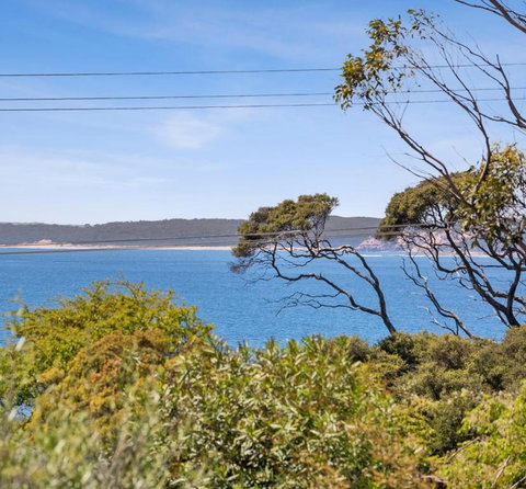 RIPVIEW In Old Lonnie - Accommodation Brunswick Heads 1