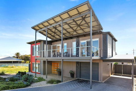 Riversea Goolwa Beach House - Accommodation Brunswick Heads 2