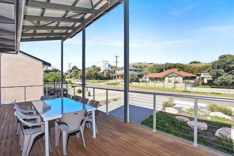 Riversea Goolwa Beach House - Accommodation Brunswick Heads 0