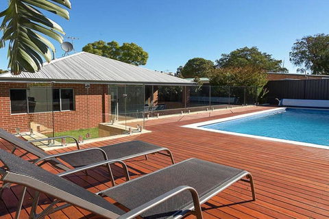 Rivervale Retreat - Spacious Family Living - Accommodation Brunswick Heads 0