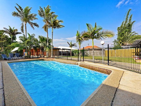 Riviera Motel Bundaberg - Accommodation Brunswick Heads 0