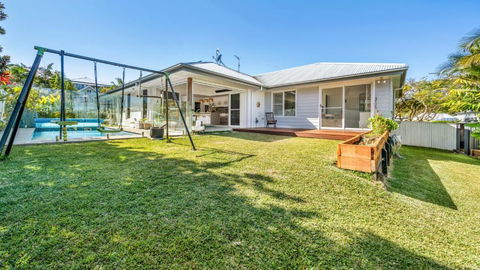 Riviera - Pool & Quick Walk To Centre - Accommodation Brunswick Heads 0