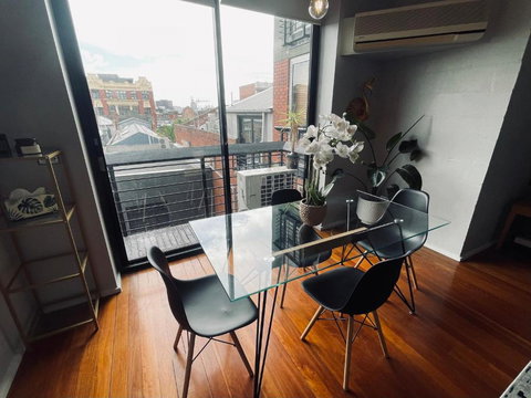 Red Tulip Apartments In Prahran - Accommodation Brunswick Heads 3