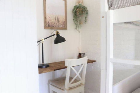 Rustic Chic 200 Metres From CBD - Accommodation Brunswick Heads 2