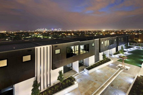 Ruckers Hill Northcote Penthouse - Accommodation Brunswick Heads 1