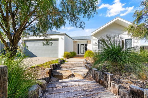 Ryze N Shine I Private Properties - Accommodation Brunswick Heads 0