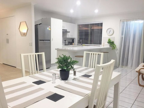 Robin Joy - Accommodation Brunswick Heads 0