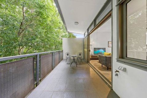 Rooftop 2 Bed Apt With Terrace At Newtown - Accommodation Brunswick Heads 3