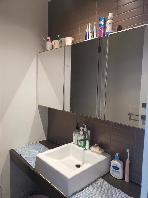 Room With King-size Bed Close To Melbourne CBD & Southern Cross Station - Accommodation Brunswick Heads 2