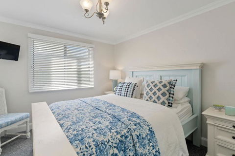 Rose Cottage 3B Hutchinson St Goolwa - Linen Included - Accommodation Brunswick Heads 1