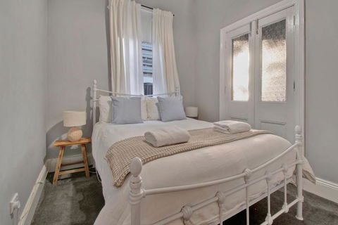 Rose Cottage - Stroll To CBD, Leafy Setting - Accommodation Brunswick Heads 2
