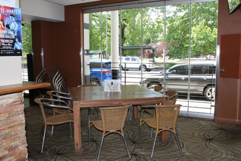 Royal Hotel Orange - Accommodation Brunswick Heads 3