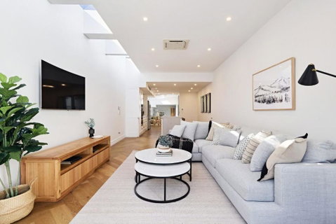 Royal Redfern I90 - Accommodation Brunswick Heads 0