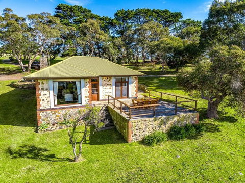 Rustic Cottage - Accommodation Brunswick Heads 0